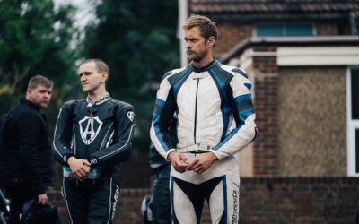 BDSM, mint spirituális út – Harry Lighton: A szerelem fáj/Pillion című filmje